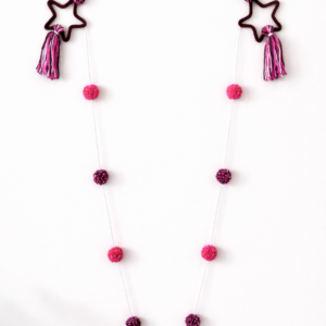 Sterren en pompon slinger