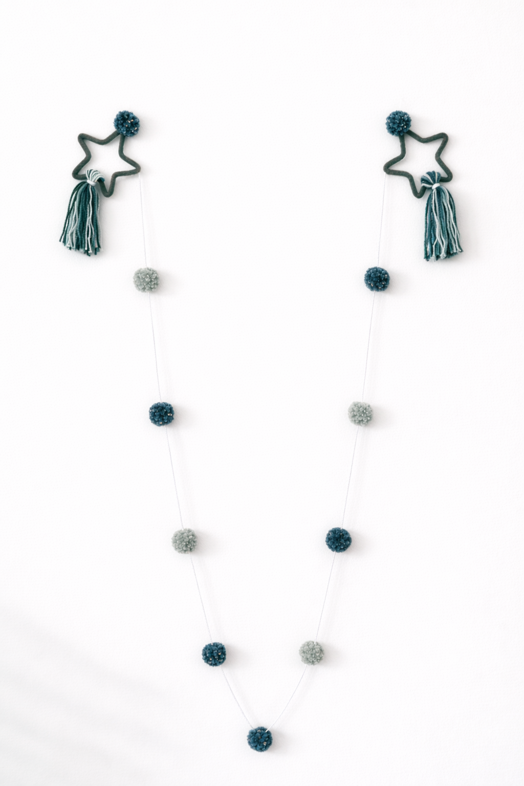 Sterren en pompon slinger - Driftwood